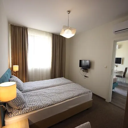 דירה Menada In Tarsis Nova סאני ביץ'